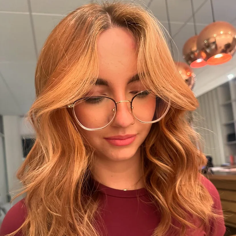 03610701 B9BE 487E 873F 24EAFC65F86B 1 105 C